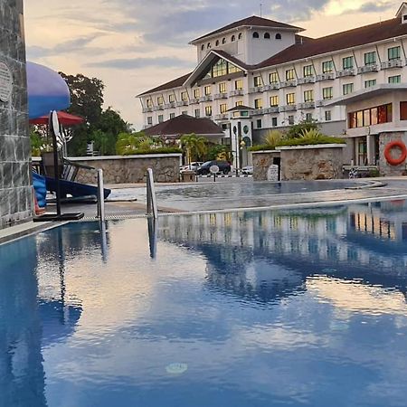 Klana Beach Resort Порт-Диксон Экстерьер фото