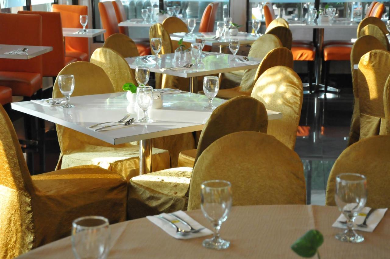 Klana Beach Resort Порт-Диксон Экстерьер фото
