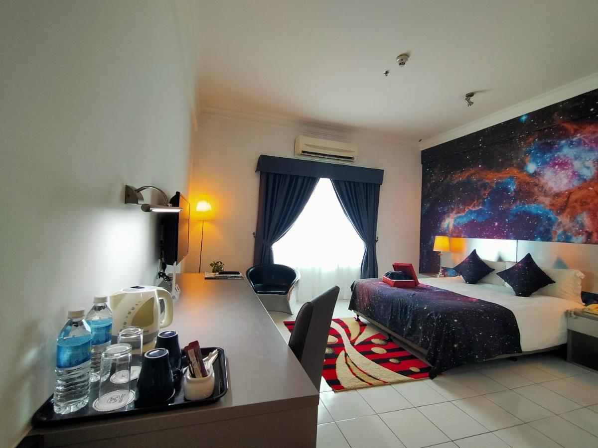 Klana Beach Resort Порт-Диксон Экстерьер фото